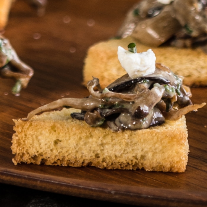 Wild Mushroom & Crème Fraîche Mini Toasts